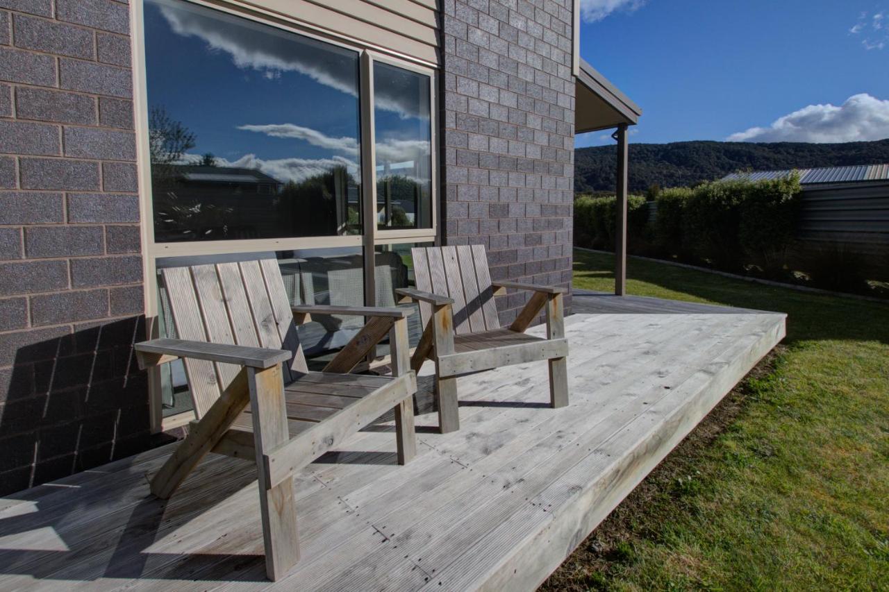 Leigh Cottage Manapouri Exterior foto