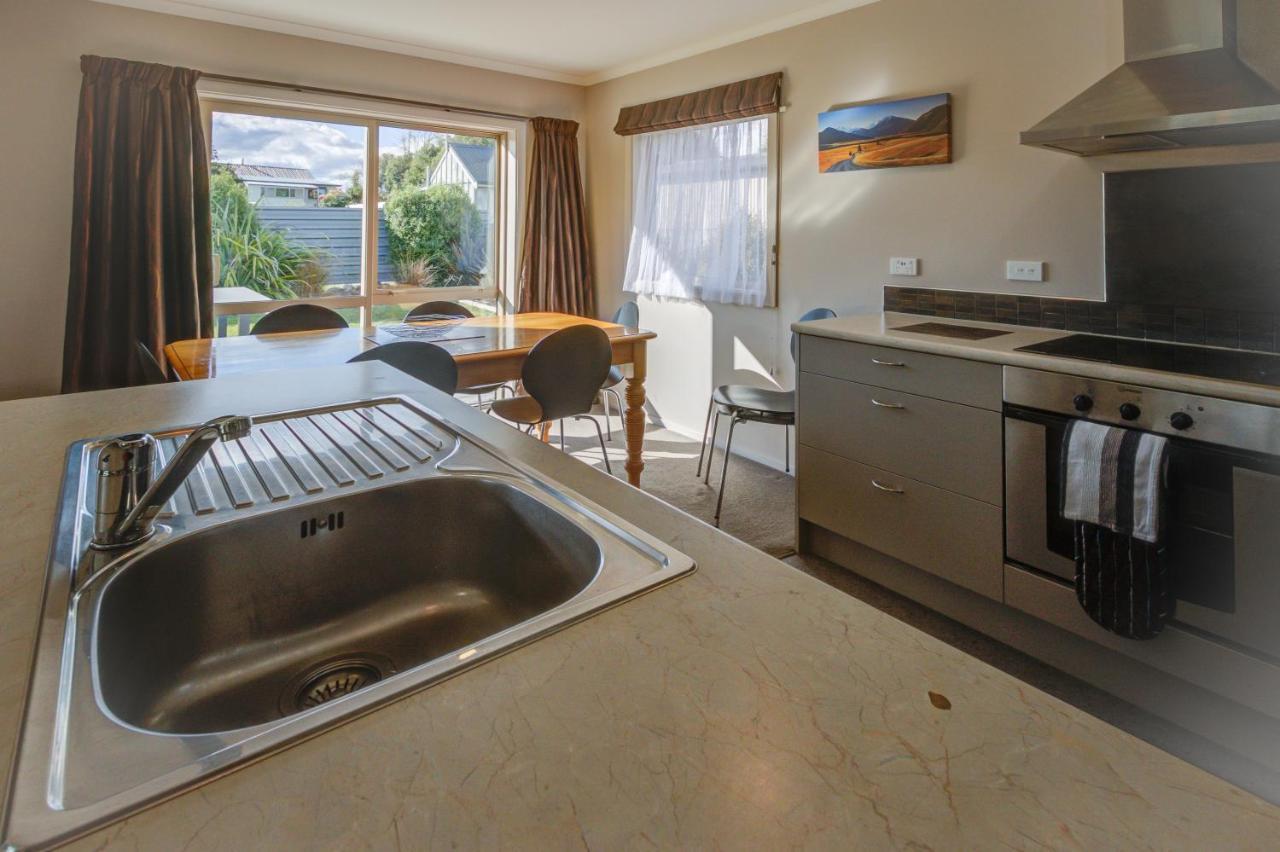 Leigh Cottage Manapouri Exterior foto